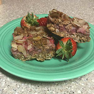 Healthy Strawberry Oat Squares